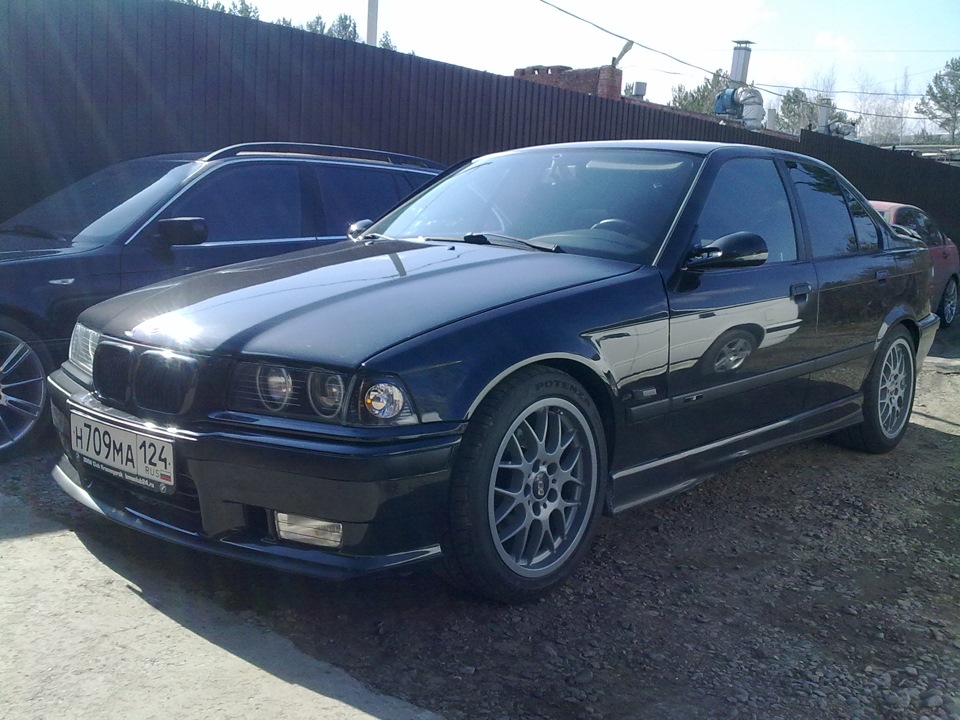 bmw BBS RX204 225/45 R17 ナイキ　③ BBS BMW 1シリーズ F20 2シリーズ F22等 SX ブラック 17インチ