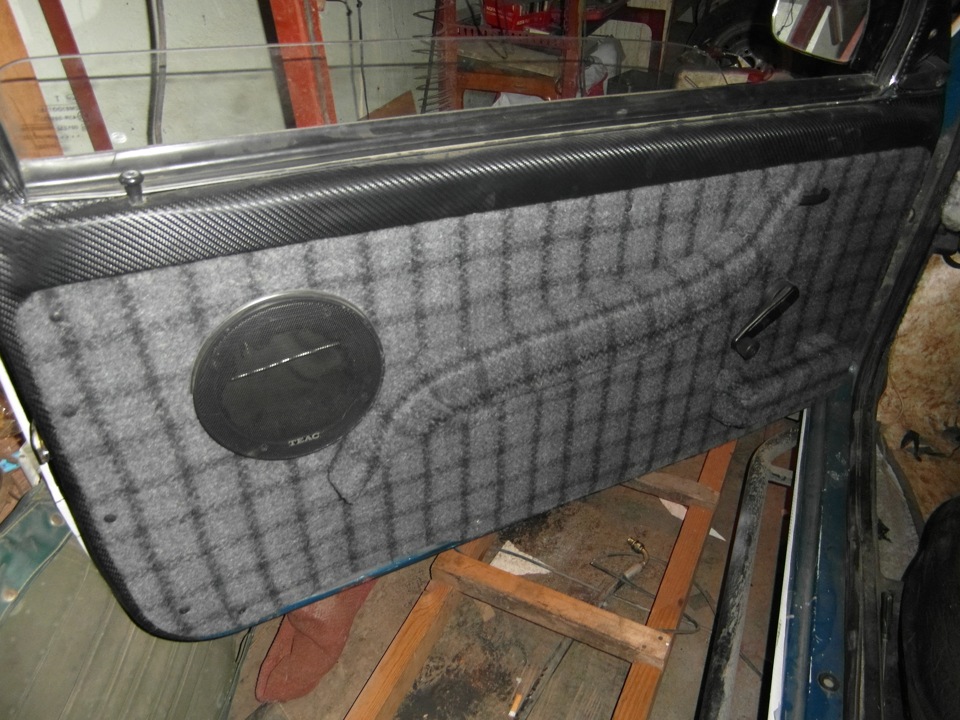 нечего делать или решил добавить немного Burberry — СеАЗ 11113 Ока, 0,8 ...