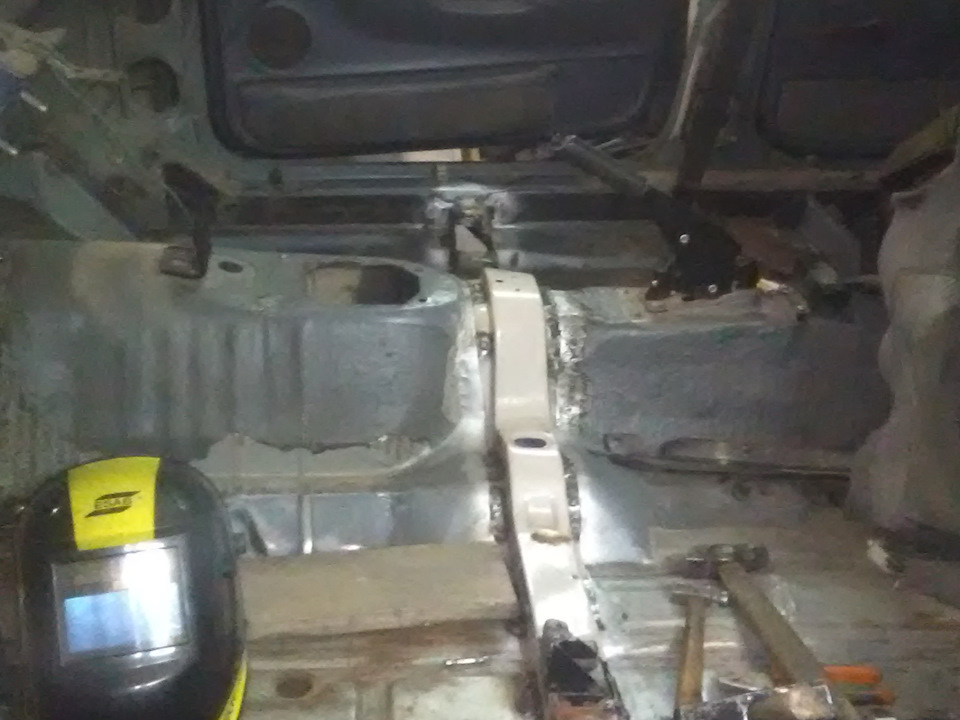 Кузовные работы. Форд Скорпио. Что то уже вырисовывается. — Ford ...