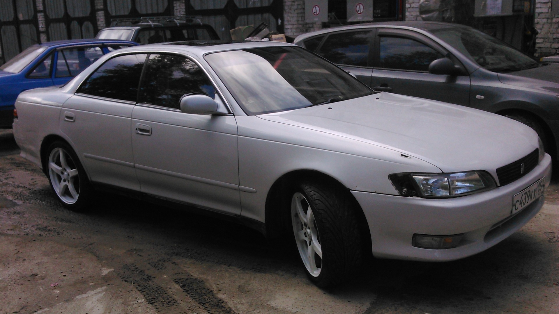 Toyota Mark II (90) 2.5 бензиновый 1993 | Два в одном на DRIVE2