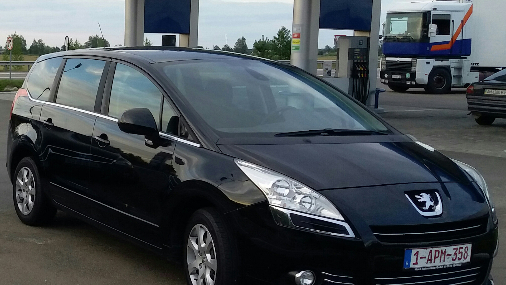 Peugeot 5008 2023. Peugeot 5008 2015. Peugeot 5008 2013. Пежо 5008 2011. Ситроен 5008.