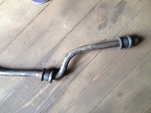 Замена резиновых втулок на тяге стабилизатора — Mercedes-Benz 190 (W201 ...