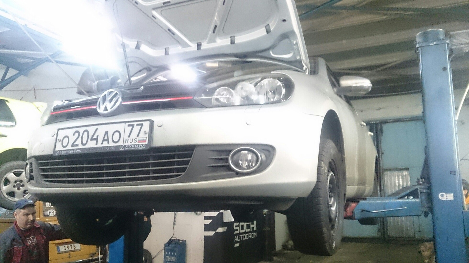 замена свечей и диагностика — Volkswagen Golf Mk6, 1,6 л, 2010 года ...