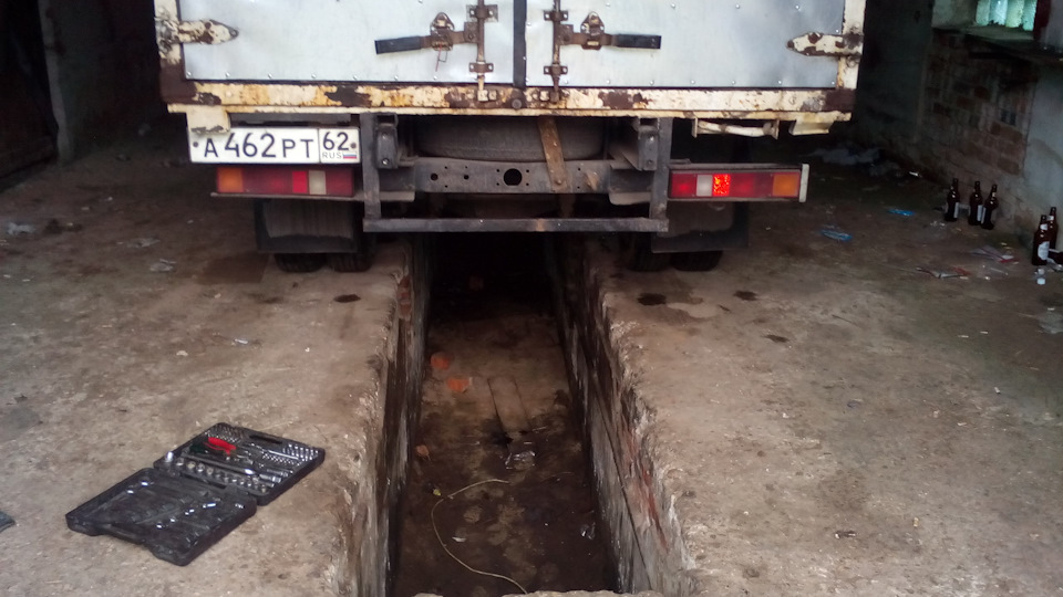 Замена подвесного — ГАЗ Газель, 2,3 л, 2005 года | своими руками | DRIVE2