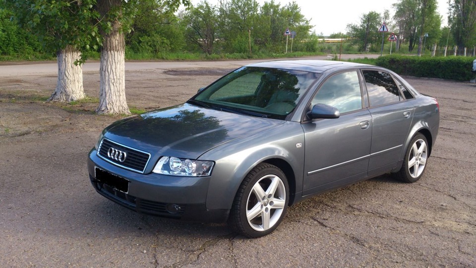 4 2002 год. Audi a4 2002. Ауди а4 2002г. Audi a4 2002 1.8. Ауди а4 серый 2002.