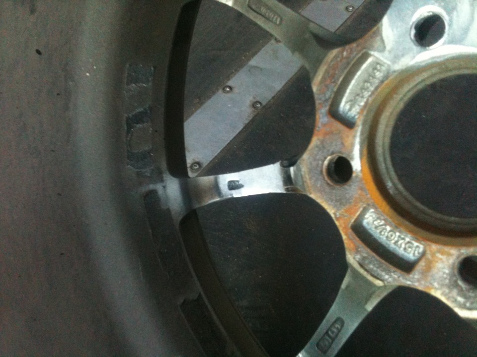 Лопнула спица на диске — Chevrolet Aveo Sedan (1G), 1,5 л, 2011 года ...