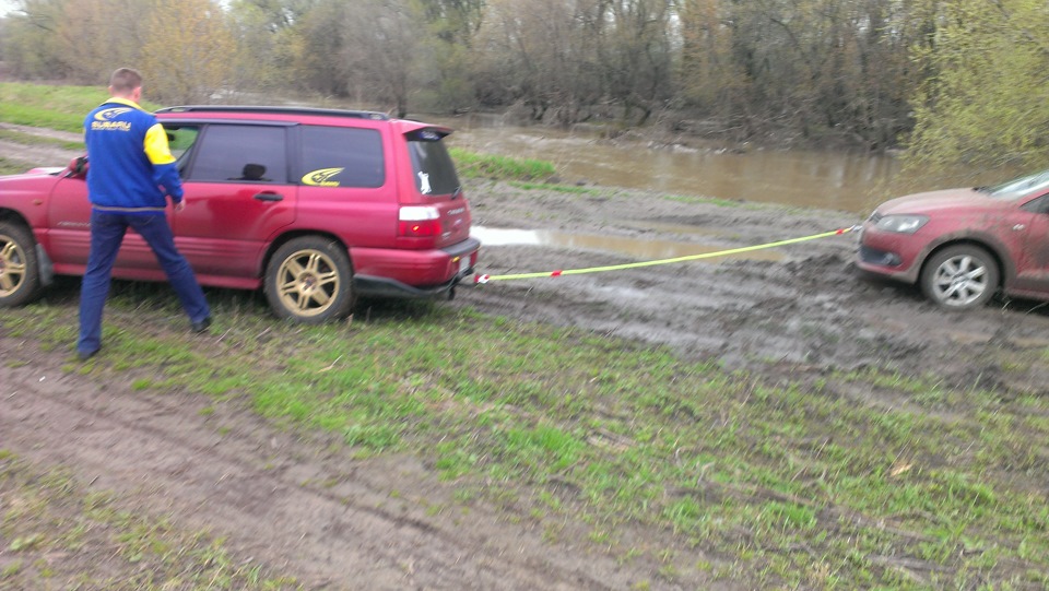 прицепили и поехали… — Subaru Forester (SF)