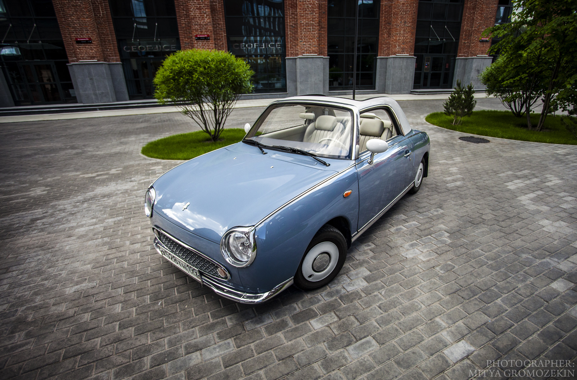 Nissan Figaro