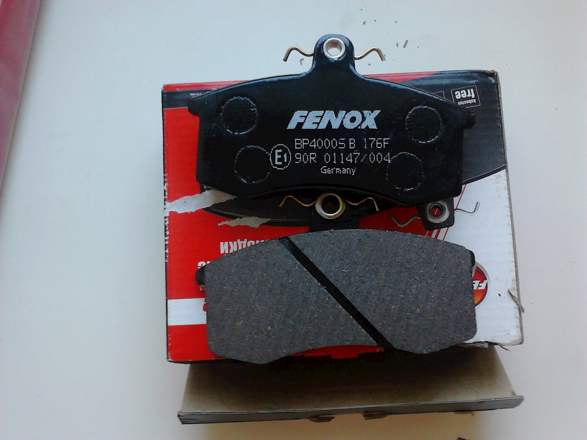 Тормозные колодки отзывы. Колодки дисковые FENOX bp43160. Колодки передние FENOX bp43173. Колодки передние FENOX bp43168. Колодки дисковые FENOX bp43033.