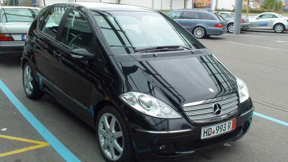 Правка передних литых дисков — Mercedes-Benz A-Class (W169), 2 л, 2007 ...