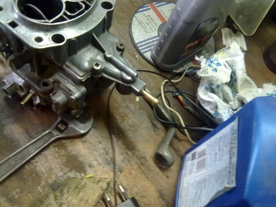 Застучал двигатель, из за недостачи масла !((( — LADA 21013, 1,6 л ...