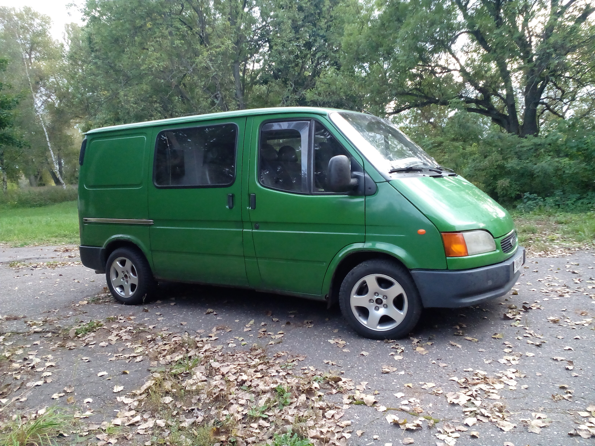 Транзит 98 года. Ford Transit 5. Ford Transit 2. Форд Транзит 92. Ford Transit 1995 2000.