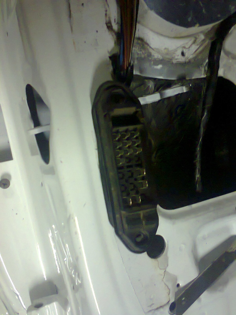 Провода в дверь омега а помогите — Сообщество «DRIVE2 Opel Club» на DRIVE2