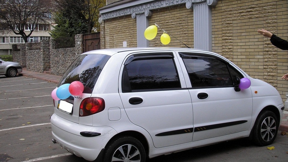 Дэу матиз барнаул. Matiz m100. Электро Матиз. Матиз 2 белый. Daewoo Matiz m150 мод.