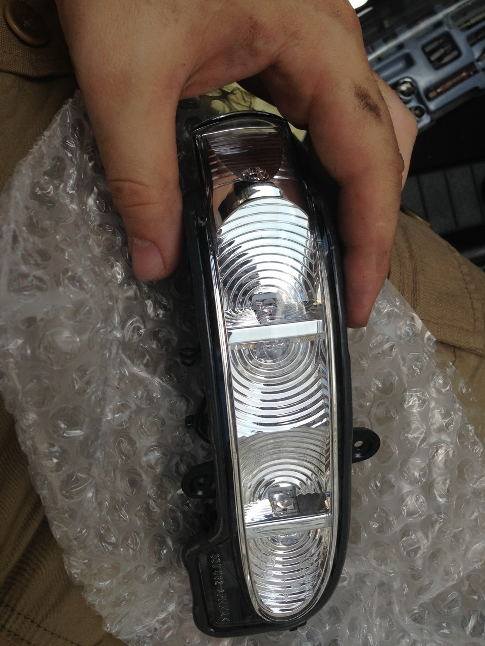 Замена поворотника в зеркале заднего вида — Mercedes-Benz E-class (W211 ...