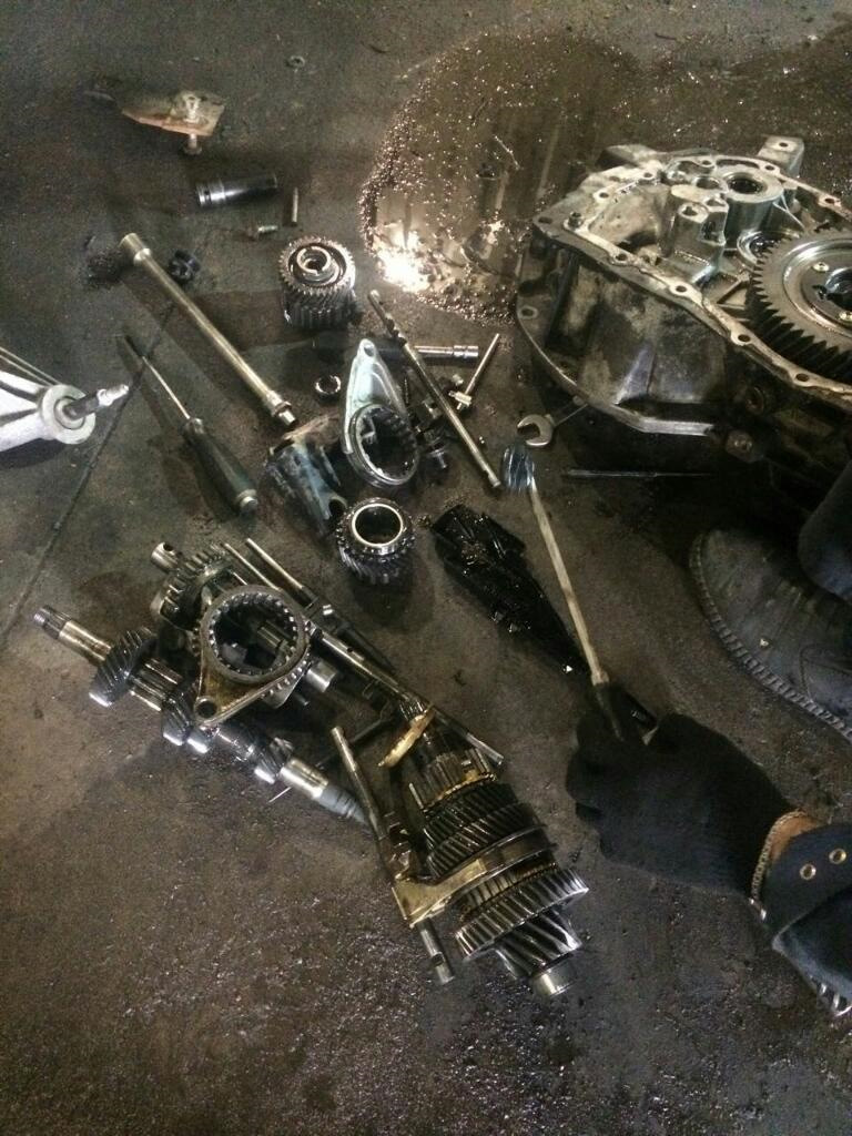 Замена КПП — Renault Laguna II, 1,8 л, 2003 года | своими руками | DRIVE2