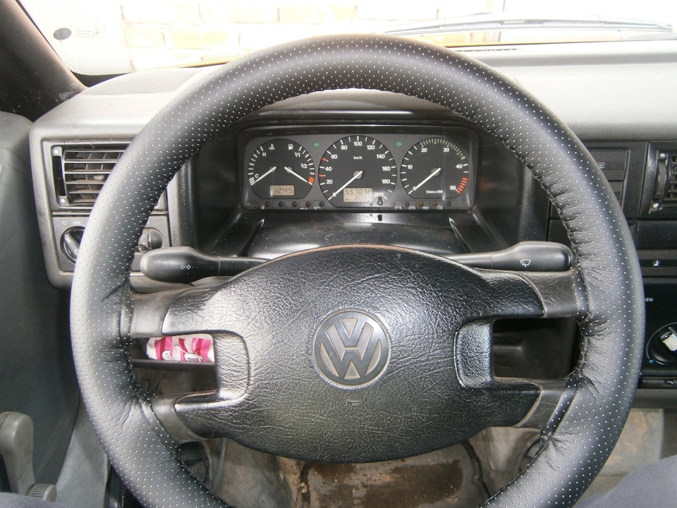 Как снять руль на т4 Новая оплетка на Руль - Volkswagen Transporter T4, 2,5 л, 1997 года аксессуары D
