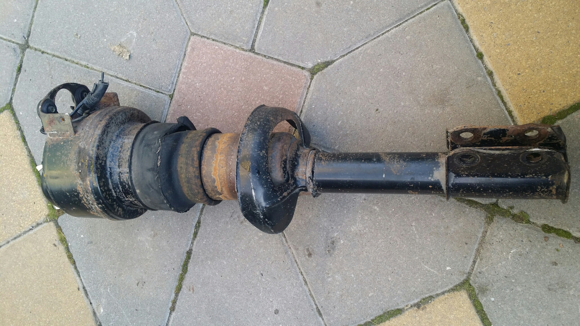 Замена пневмоподвески на обычную — DRIVE2