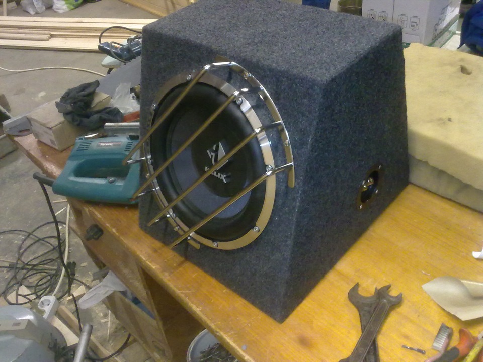 Саб из Helix P10W — Сообщество «Автозвук» на DRIVE2