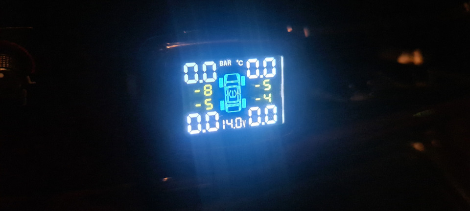 14в — Lexus LX (URJ200/URJ201)