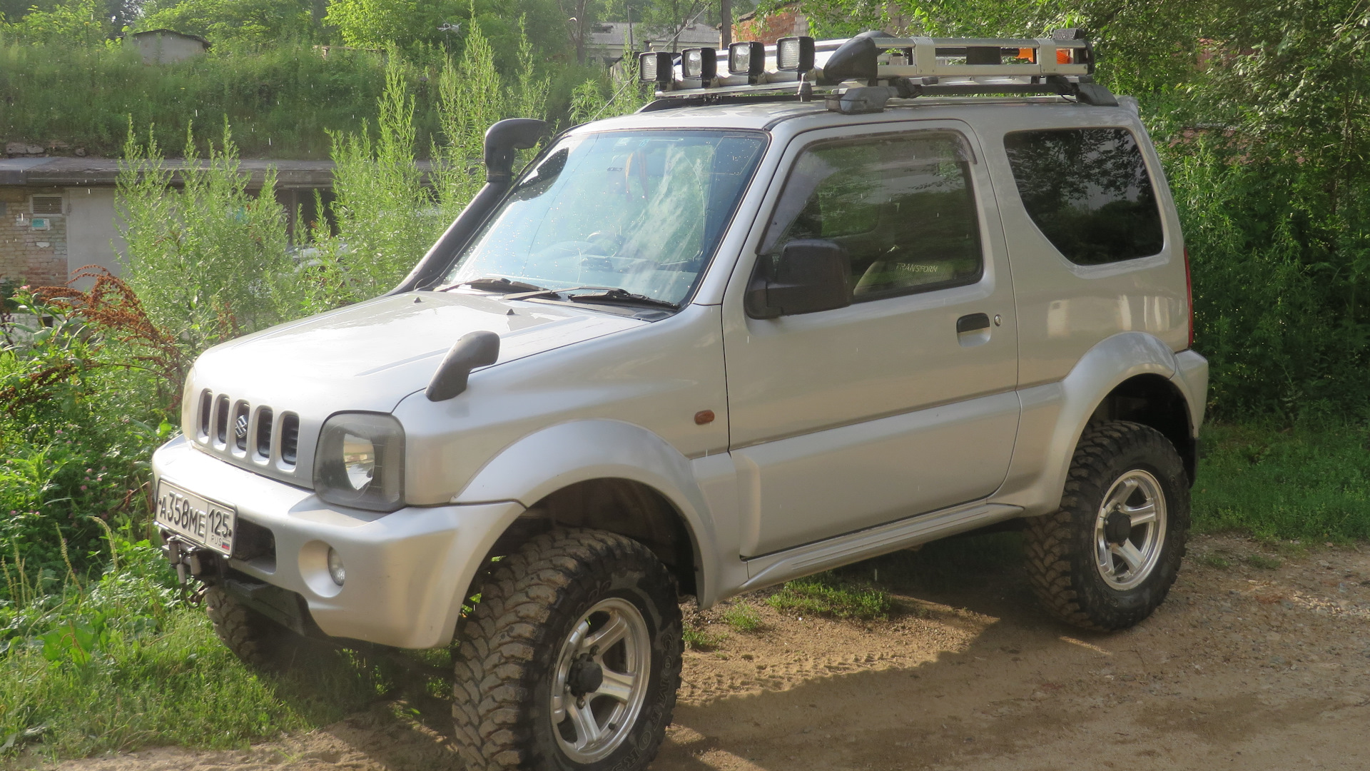 Suzuki Jimny 43