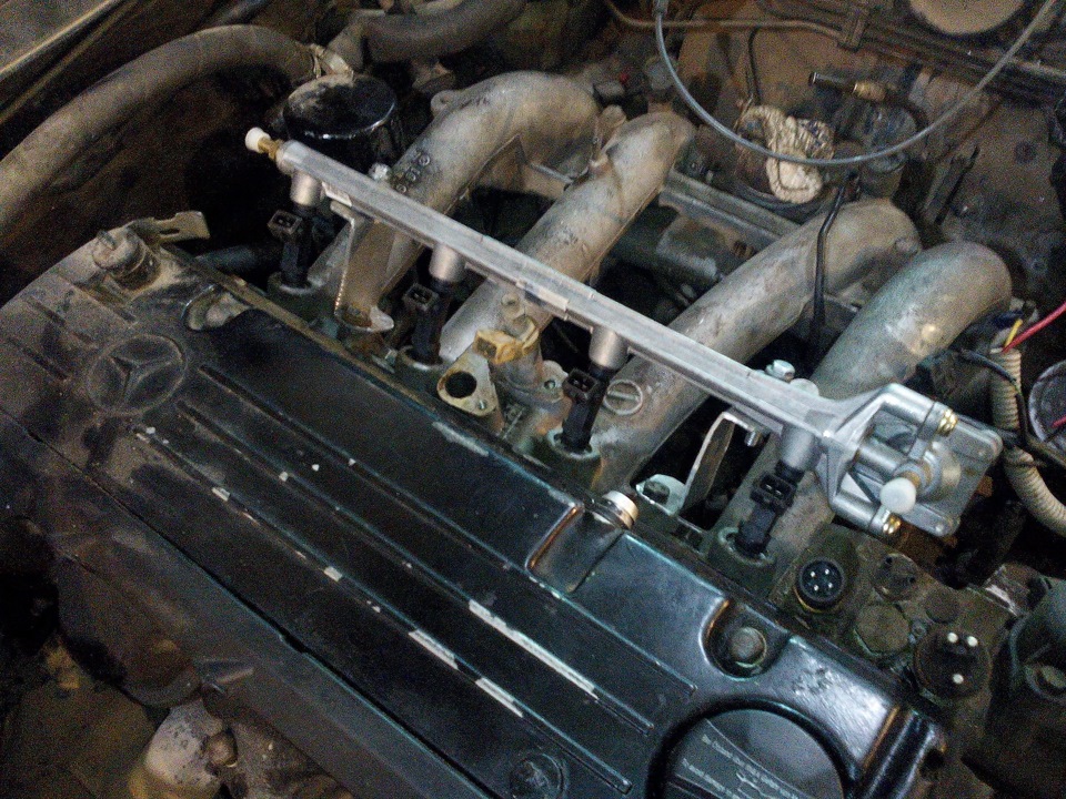 Mrcedes 190 motor 102 to Megasquirt -II From the carb to the injector  part 2 mechanical