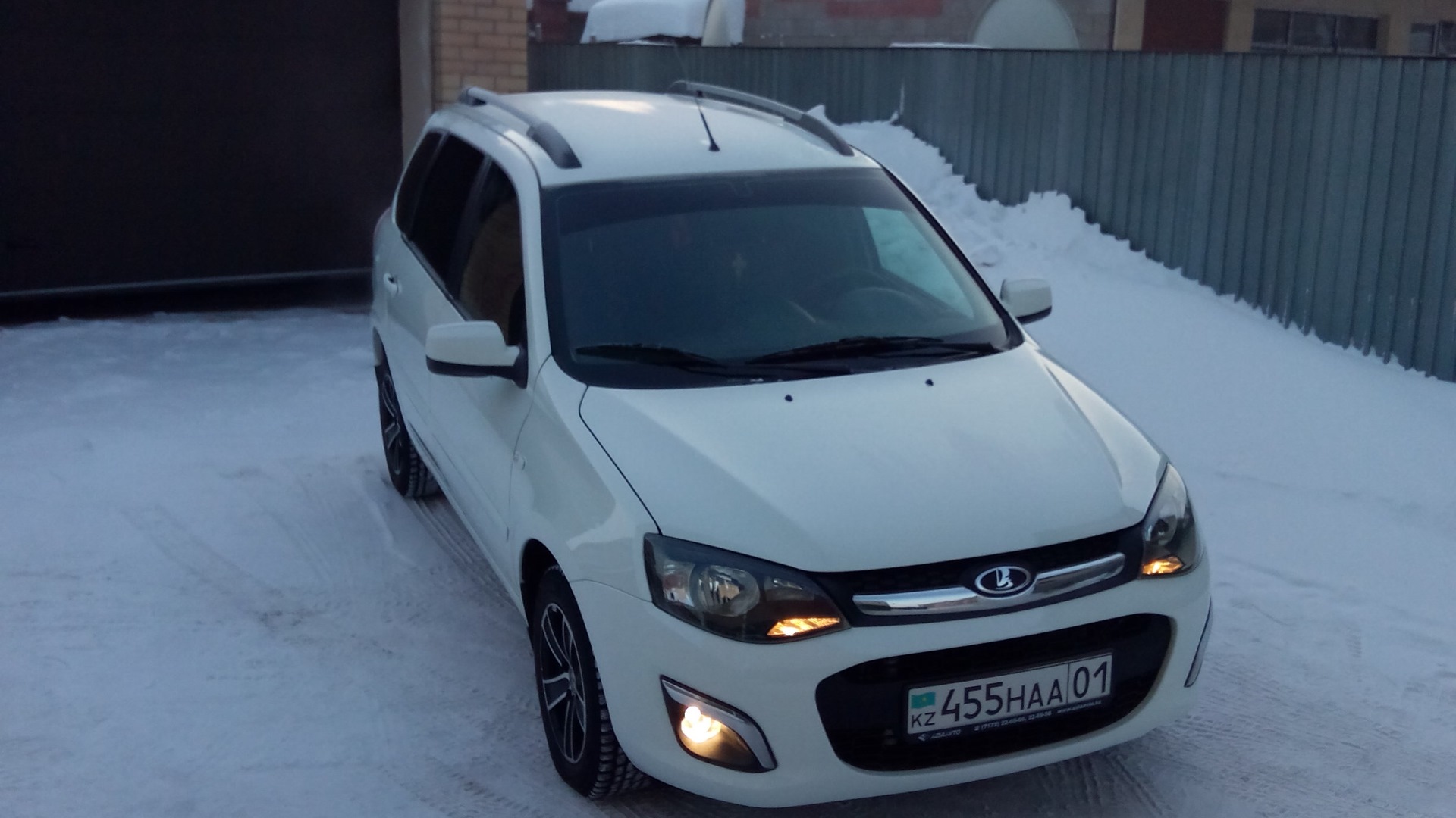 Lada Калина 2 универсал 1.6 бензиновый 2014 | 127MKПП-ЛЮКС-TAZenWagen на  DRIVE2