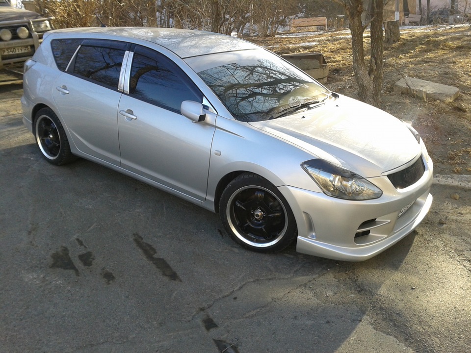 Toyota Caldina 2005