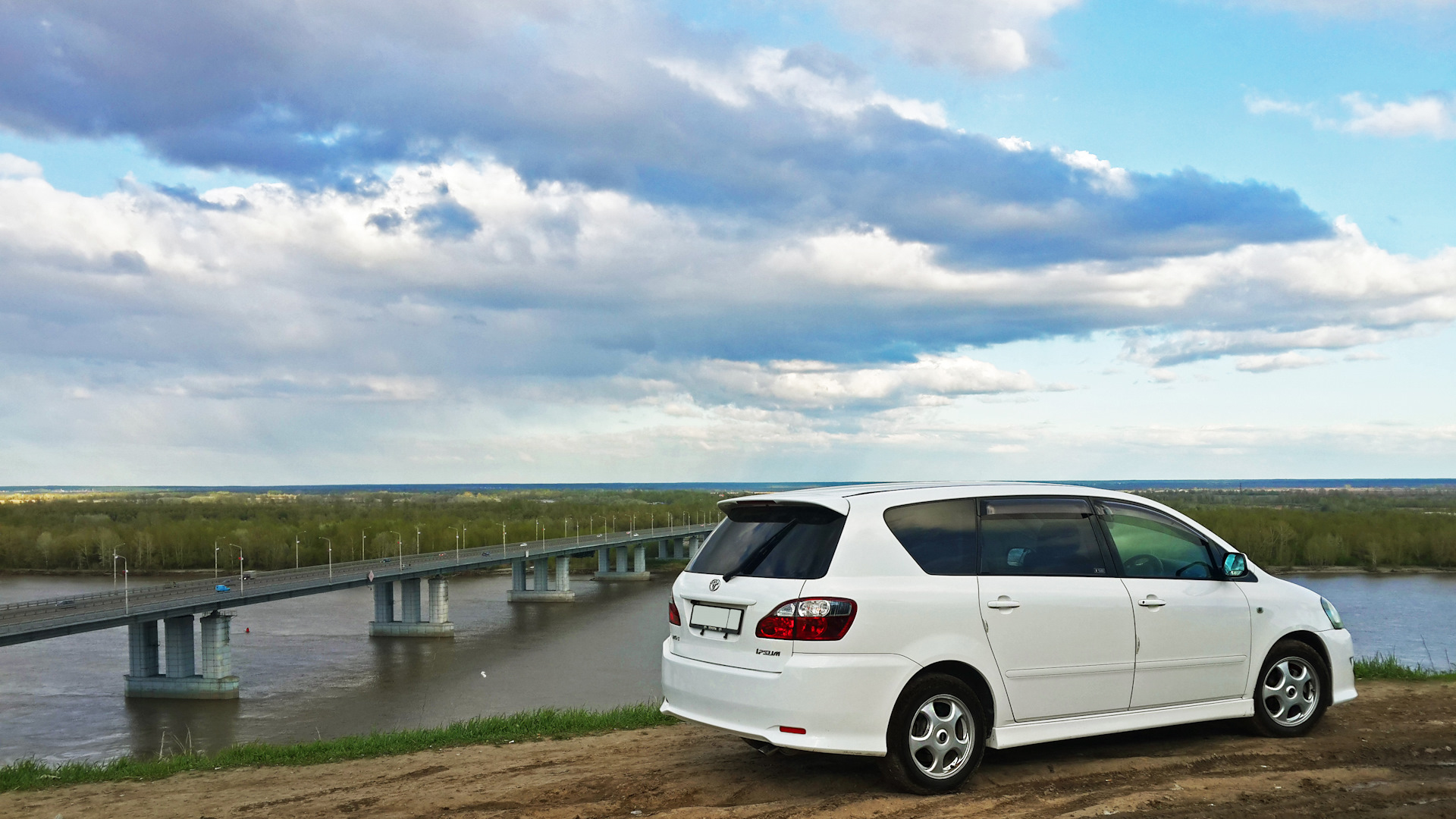 Toyota Ipsum (21) 2.4 бензиновый 2004 | -Ips Snow Sпорт-2.4 на DRIVE2