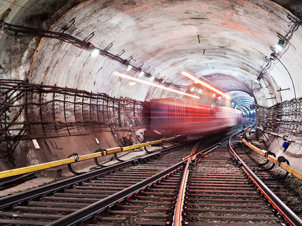 Фото тоннеля метро