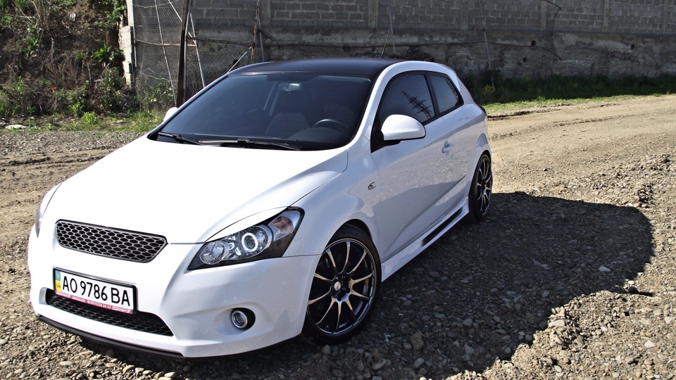 Kia Ceed РєСѓРїРµ 2008