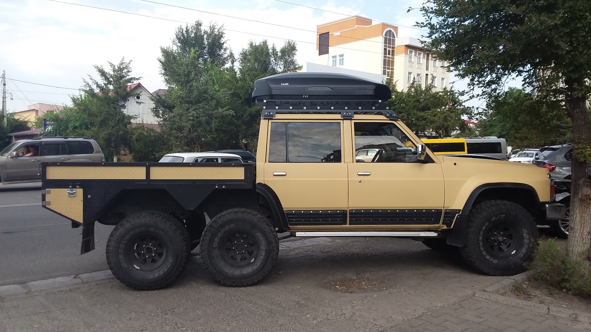 Продажа Nissan Patrol GR I (Y60) 1992 (бензин, МКПП) — с историей  обслуживания — DRIVE2.RU