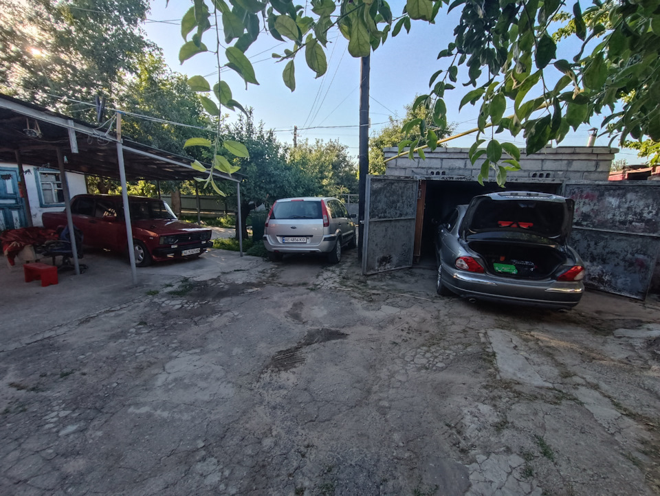 Заехал — Jaguar X-Type