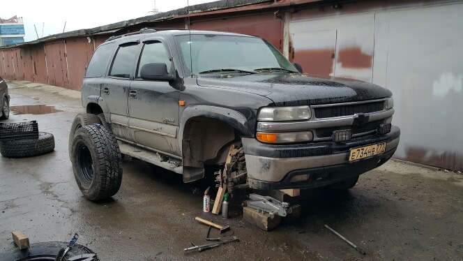 Колодки — Chevrolet Tahoe (GMT800), 5,3 л, 2001 года | поломка | DRIVE2