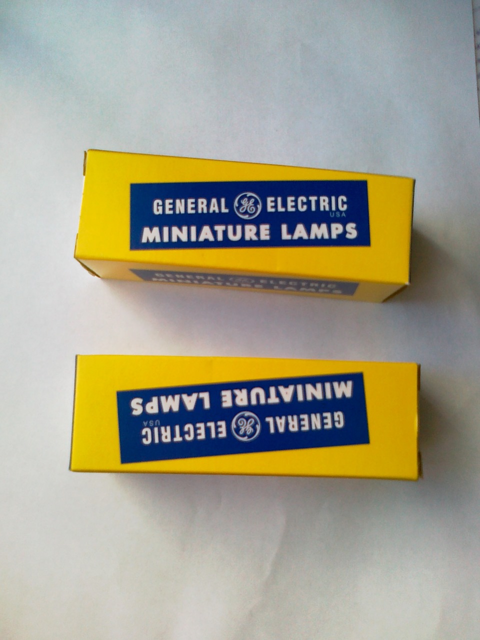 Меняем лампы в противотуманках на General Electric 37,5W h27/894. — KIA ...