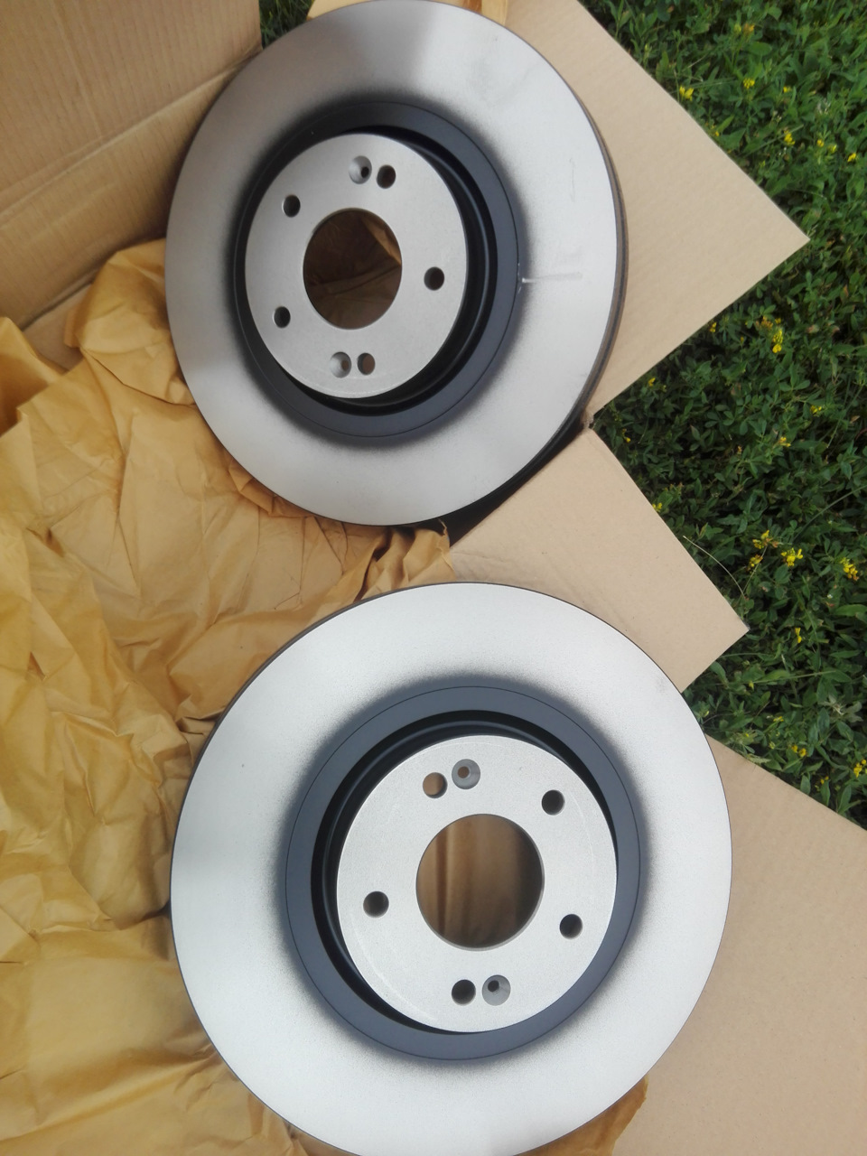 Сами диски ещё новенькие. — KIA Sorento (2G)