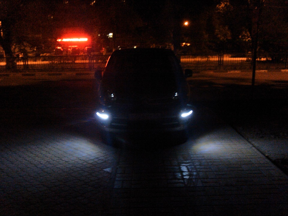 Ходовые огни LED — Citroen C4 Picasso (1G), 1,6 л, 2010 года | стайлинг ...