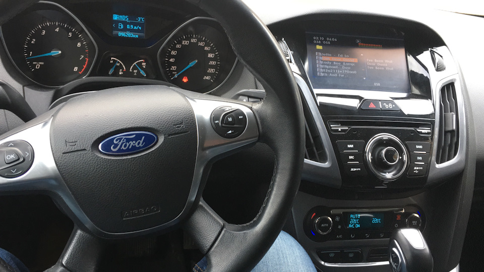 Запах жженого сцепления🤧 — Ford Focus III Sedan, 2 л, 2012 года ...