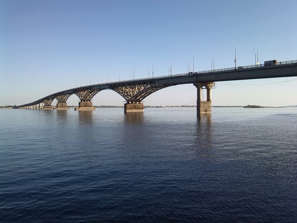 Через волгу. Мост Козьмодемьянск через Волгу. Мост Козьмодемьянск Йошкар Ола. Волга через Йошкар Ола. Козьмодемьянск проэ мост через Волгу.