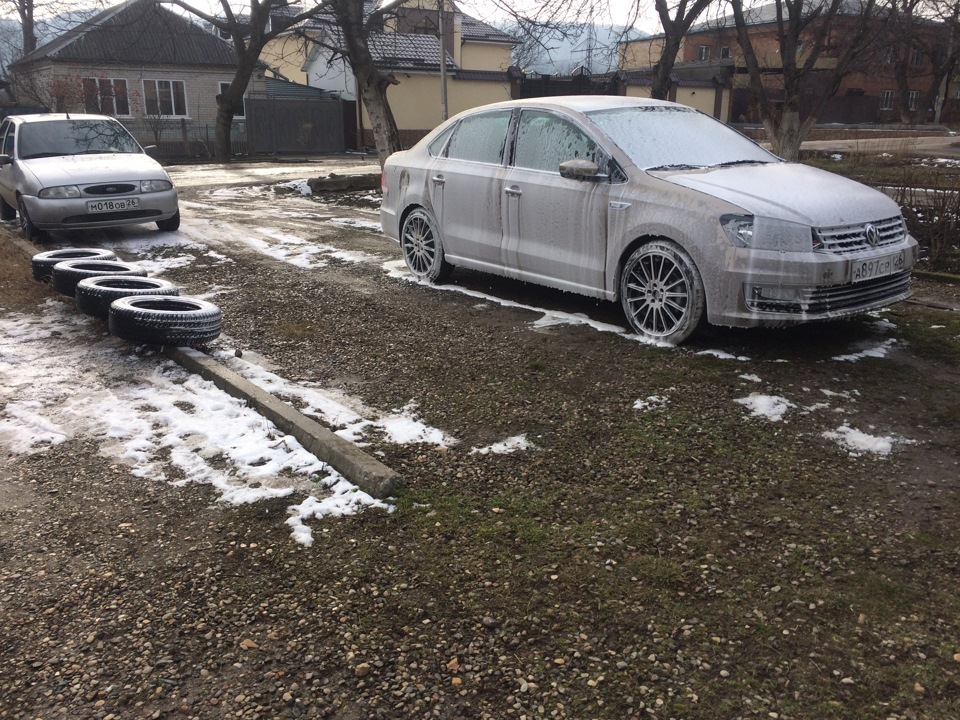 Мойка перед фотосетом — Volkswagen Polo Sedan