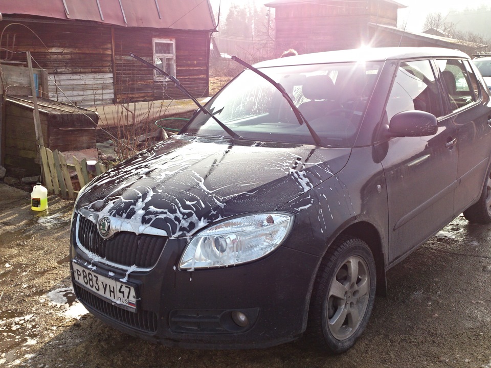 Первая весенняя мойка! — Skoda Fabia Mk2, 1,2 л, 2009 года | мойка | DRIVE2