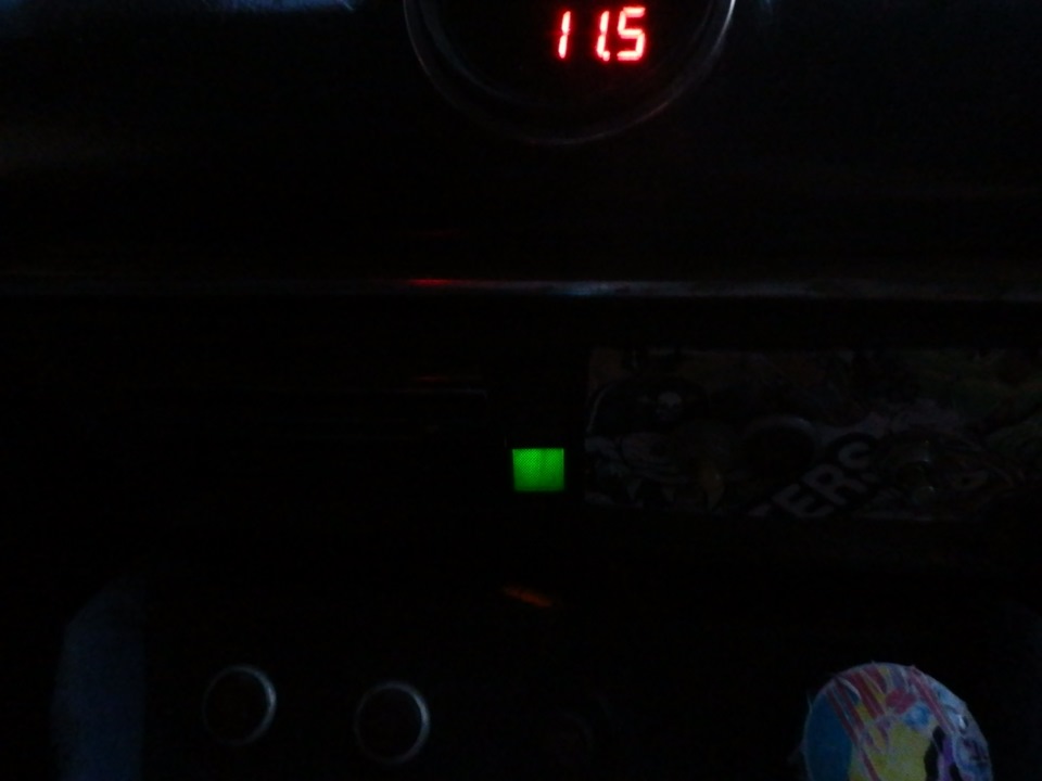 Кнопка печки от IVECO — Lada 2106, 1,7 л, 1982 года | электроника | DRIVE2