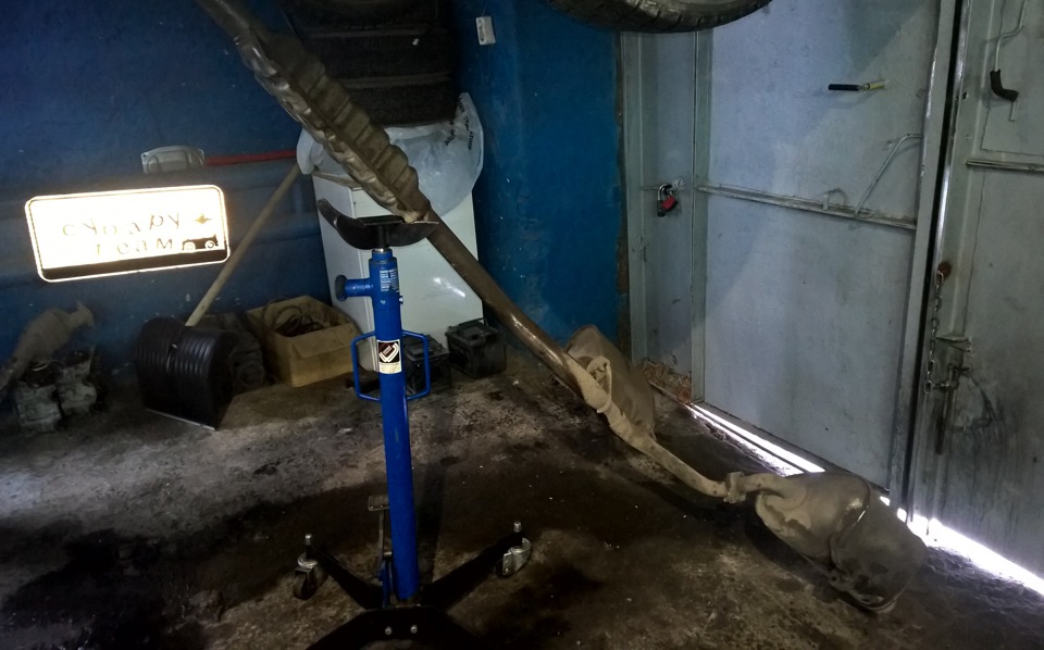 Фото в бортжурнале Subaru Legacy (BL/BP)