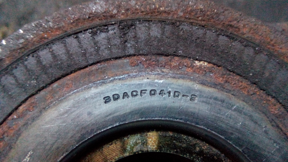 Фото в бортжурнале Toyota RAV4 (III)