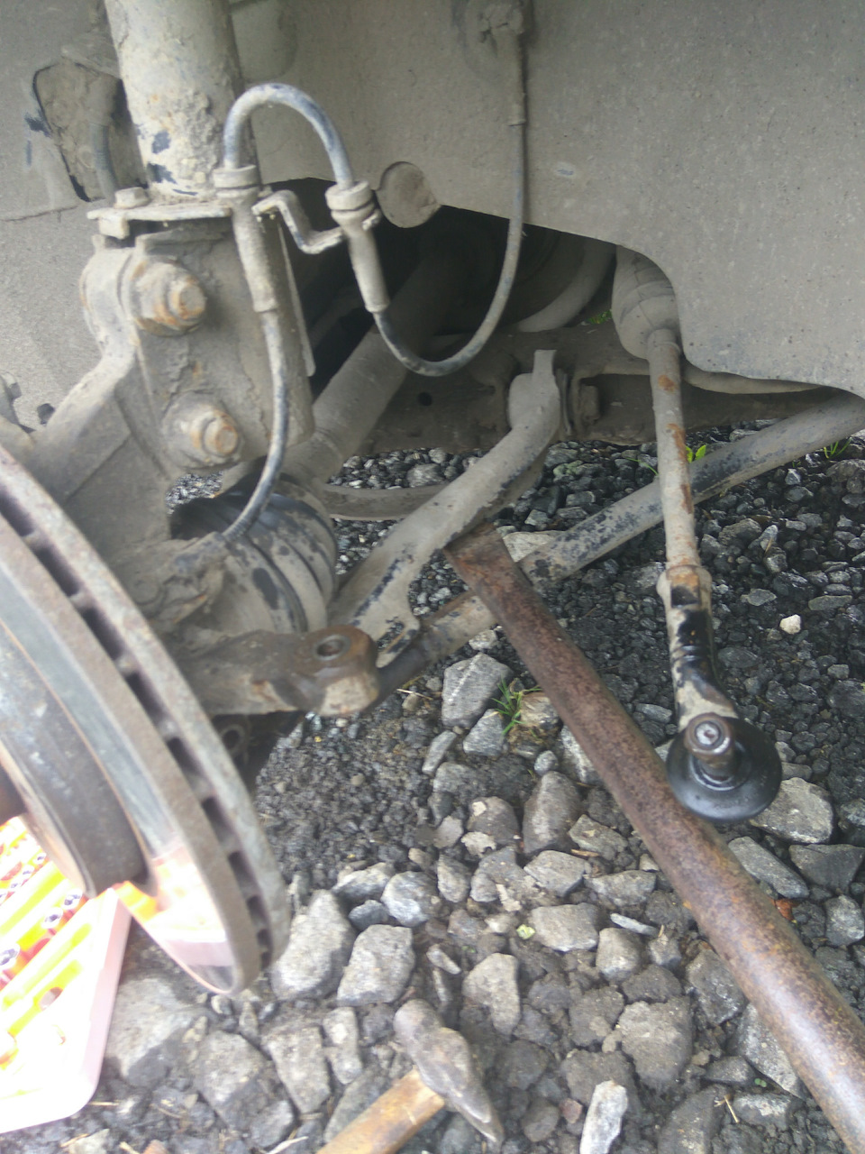 Замена внутреннего пыльника левого привода — Renault Megane I, 1,6 л ...