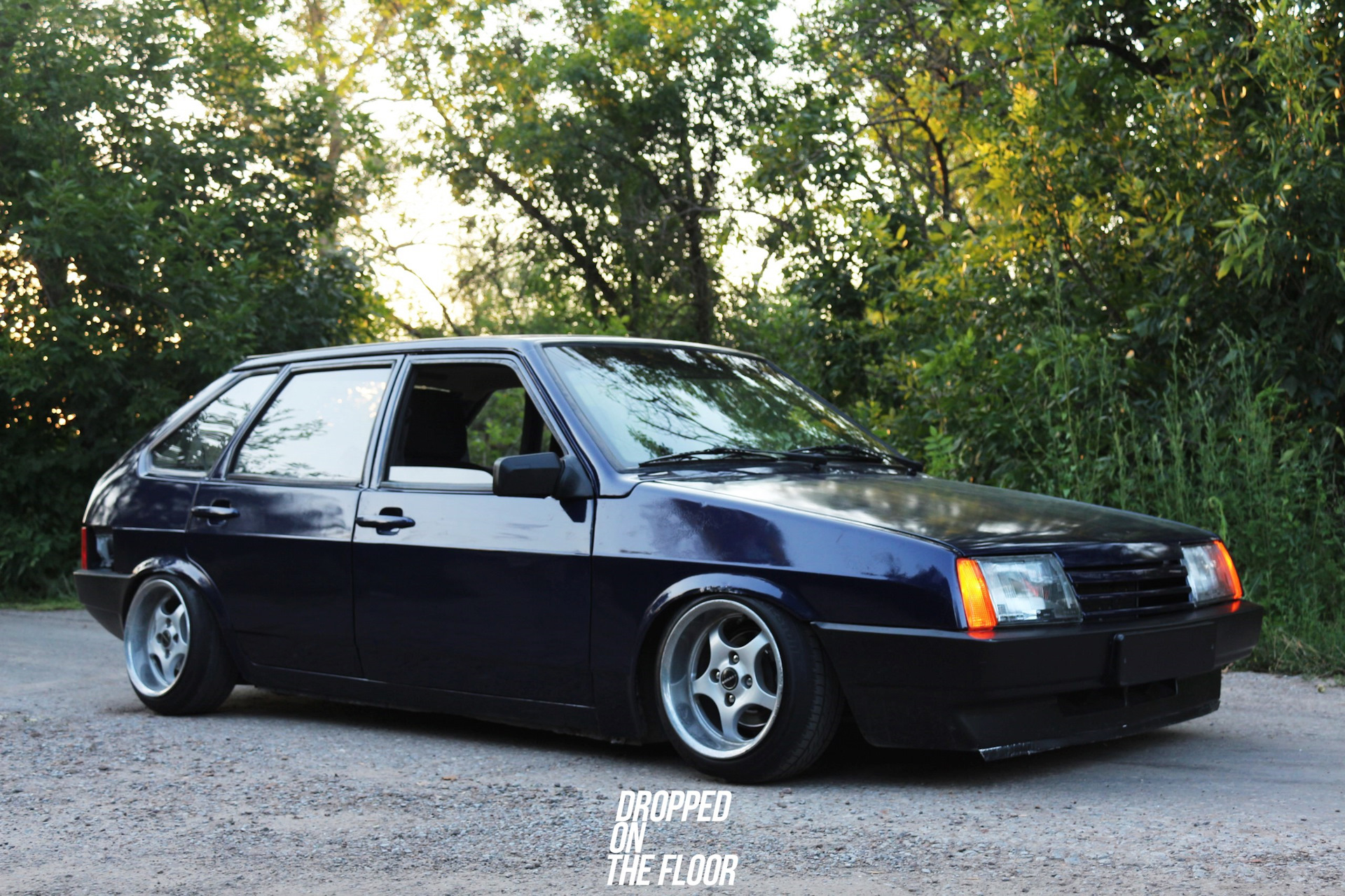 Lada 2109 stance