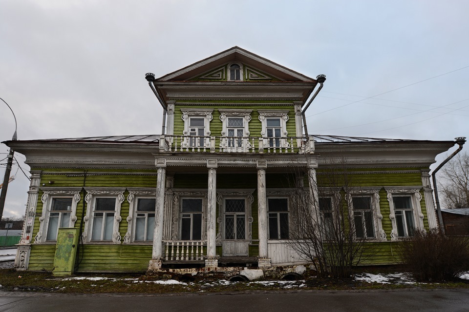 вологда дом купца бурлова история. дом никуличева устье кубенское. вологда чернышевского дом купца. дом купца русинова липецк. советский проспект 48 вологда.