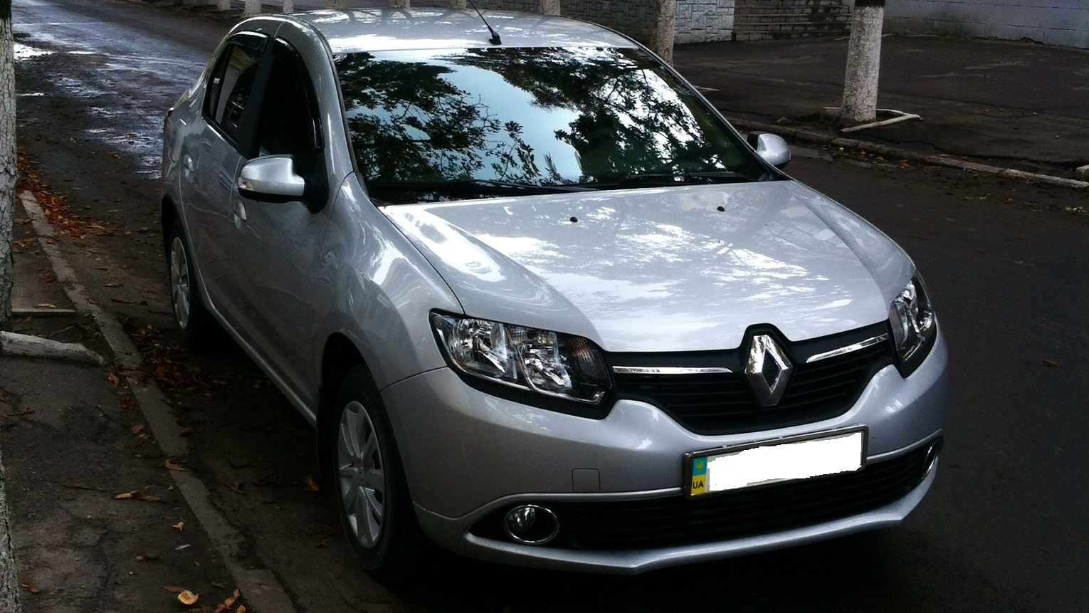 Renault Logan (2G) 1.2 бензиновый 2013 | Серая платина на DRIVE2