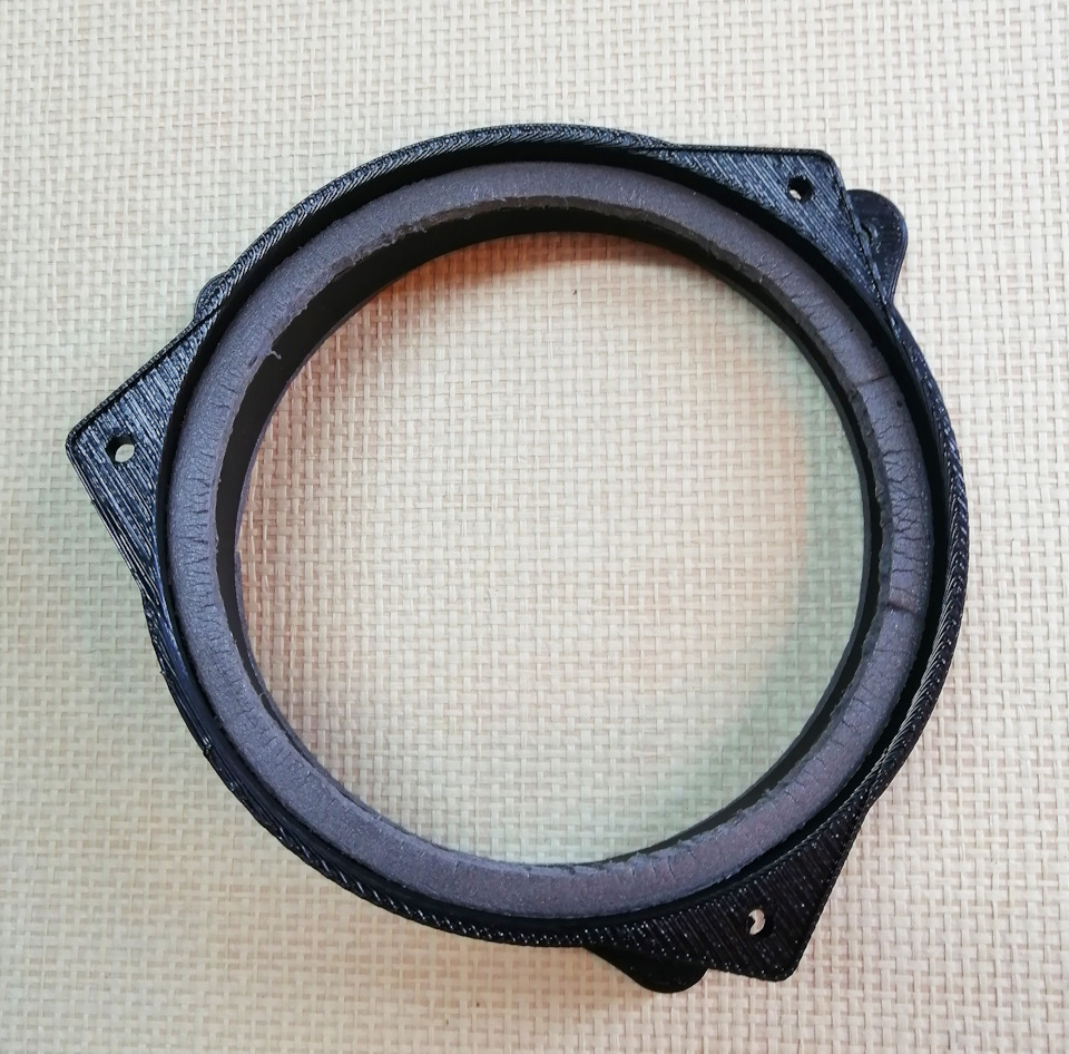 Два усилителя DSP2. Штатные сабы в задние двери шаг 2. — BMW X5 (E53 ...