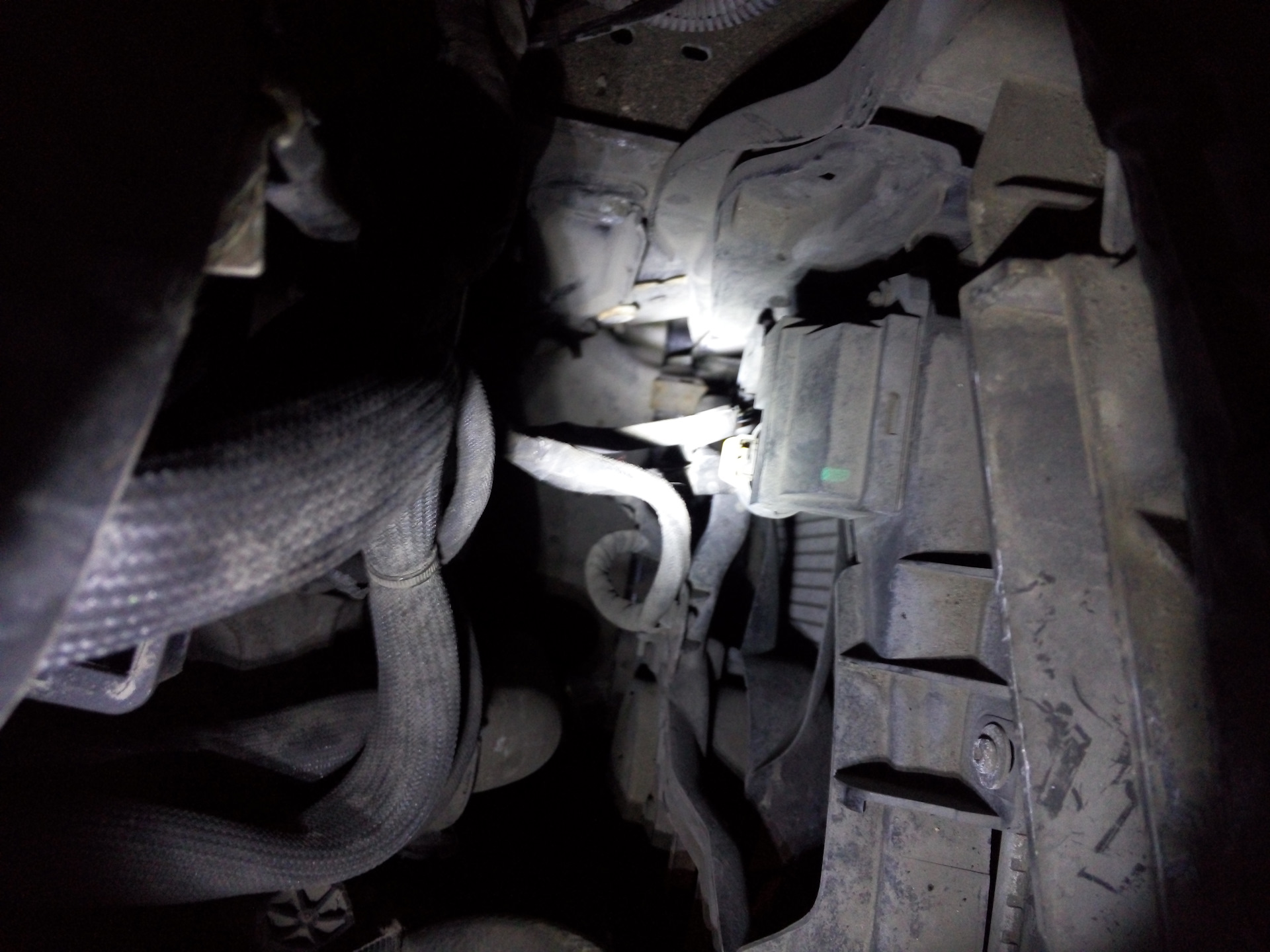 Бомжремонт engine management system faulty — Citroen C3 Picasso, 1,4 л